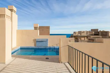 4 bedroom Apartment for Sale in Estepona-23107