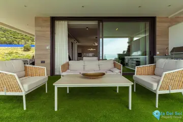 3 bedroom Apartment for Sale in Fuengirola-23140