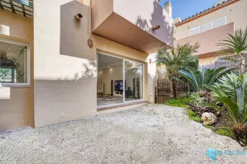 3 bedroom House for Sale in Marbella-14875