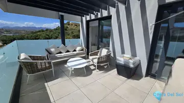 4 bedroom Apartment for Sale in La Cala de Mijas-23268