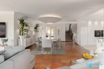 4 bedroom House for Sale in La Cala de Mijas-23332