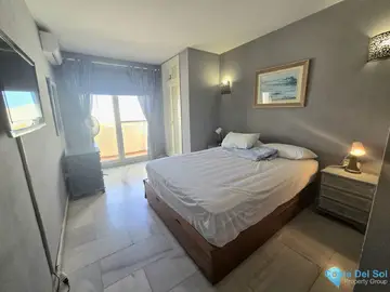 3 bedroom Apartment for Sale in Benalmadena Costa-23401