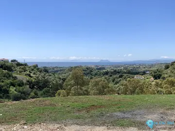 3135m2 Plot for Sale in New Golden Mile-23435
