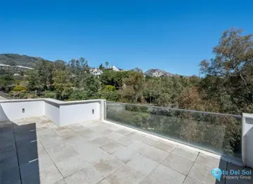 4 bedroom House for Sale in Benalmadena-23597