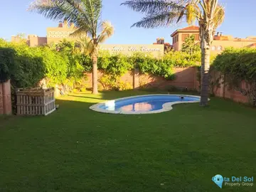 4 bedroom House for Sale in Estepona-14910