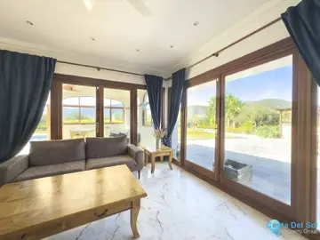 4 bedroom House for Sale in Alhaurín el Grande-23740