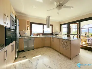 4 bedroom House for Sale in Alhaurín el Grande-23737