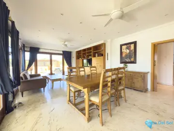 4 bedroom House for Sale in Alhaurín el Grande-23739
