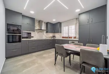 3 bedroom House for Sale in Estepona-23810