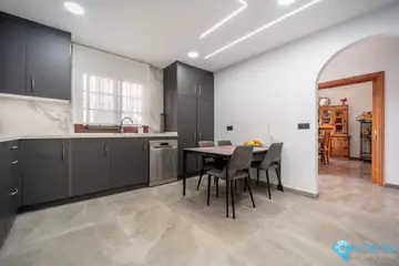 3 bedroom House for Sale in Estepona-23811