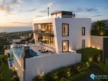 708m2 Plot for Sale in Nueva Andalucía-23949