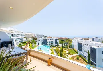 4 bedroom Apartment for Sale in Fuengirola-24049