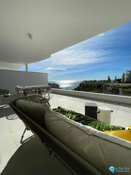3 bedroom Apartment for Sale in Benalmadena Costa-24091