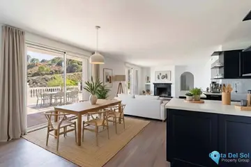5 bedroom House for Sale in Estepona-24322
