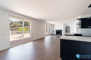 5 bedroom House for Sale in Estepona-24323