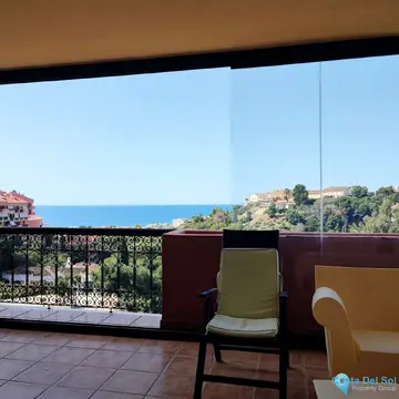 4 bedroom Apartment for Sale in Torreblanca-82516