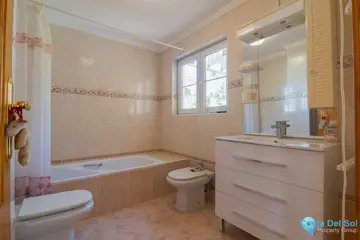 3 bedroom House for Sale in Fuengirola-24488
