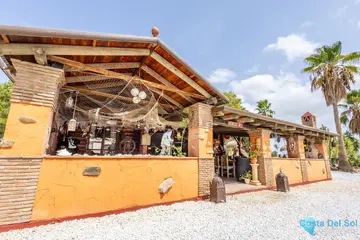 6 bedroom House for Sale in Alhaurín el Grande-24598