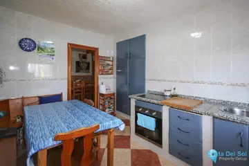 5 bedroom House for Sale in Alhaurín de la Torre-24611