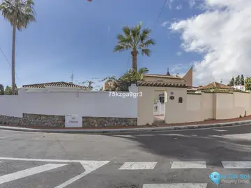 6 bedroom House for Sale in Benalmadena Costa-24638
