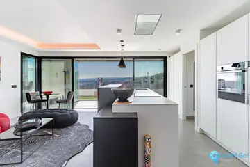3 bedroom Apartment for Sale in Estepona-24645