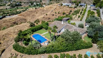4 bedroom House for Sale in Alhaurín el Grande-24698