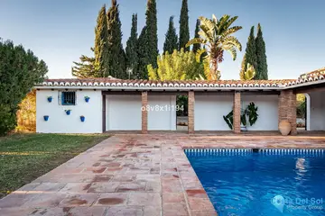 4 bedroom House for Sale in Alhaurín de la Torre-24815