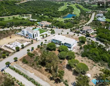 2000m2 Plot for Sale in Sotogrande-24924