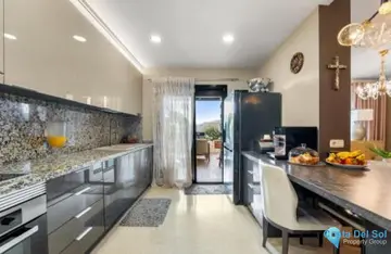 5 bedroom Apartment for Sale in Benahavís-24997