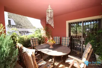 3 bedroom House for Sale in Las Chapas-25051