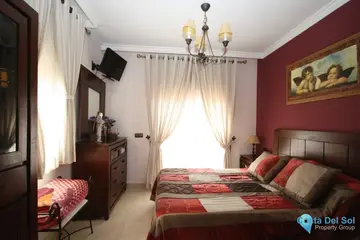 3 bedroom House for Sale in Las Chapas-25055