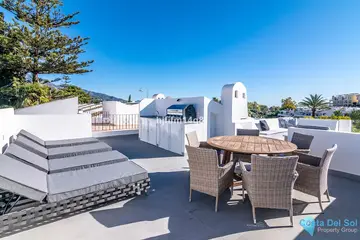 3 bedroom Apartment for Sale in Nueva Andalucía-25059