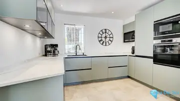 4 bedroom House for Sale in Calahonda-25191