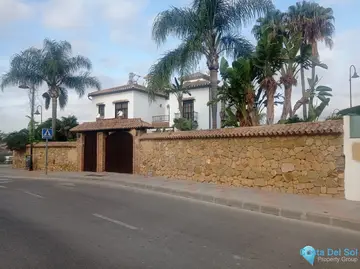 5 bedroom House for Sale in Mijas