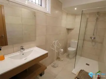 6 bedroom House for Sale in Torremolinos-25482