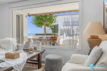 3 bedroom House for Sale in La Cala de Mijas-25703