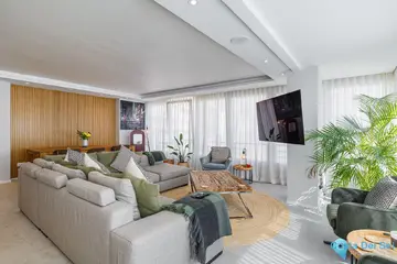 4 bedroom Apartment for Sale in Marbella-25937