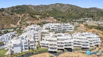 3 bedroom Apartment for Sale in Marbella-25961