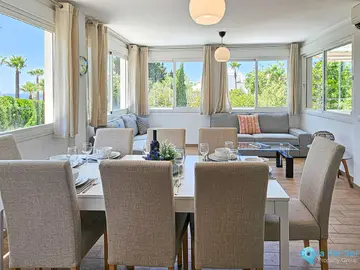 4 bedroom House for Sale in Riviera del Sol-26071
