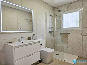 4 bedroom House for Sale in Riviera del Sol-26078