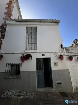 8 bedroom House for Sale in Estepona-26290