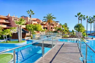 3 bedroom Apartment for Sale in New Golden Mile