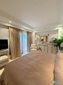 3 bedroom Apartment for Sale in New Golden Mile-26311