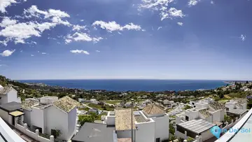 3 bedroom Apartment for Sale in Benalmadena