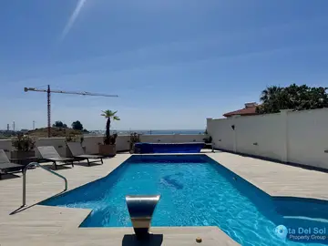 4 bedroom House for Sale in Estepona