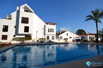 3 bedroom Apartment for Sale in Aloha-82612