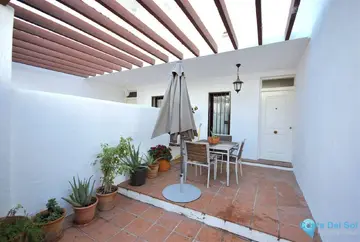 3 bedroom Apartment for Sale in Aloha-82614
