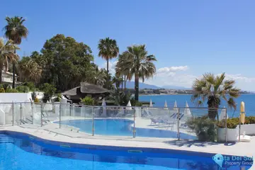 3 bedroom Apartment for Sale in Estepona-77780