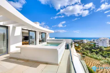3 bedroom Apartment for Sale in Fuengirola-26774