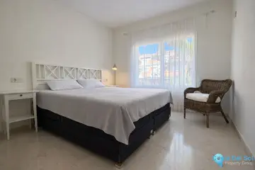 2 bedroom Apartment for Sale in New Golden Mile-82626